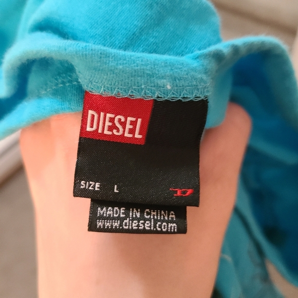 Y2k Diesel Parrot Exotic Roll Tab Sleeve Tropical Graphic T-shirt - Picture 6 of 6